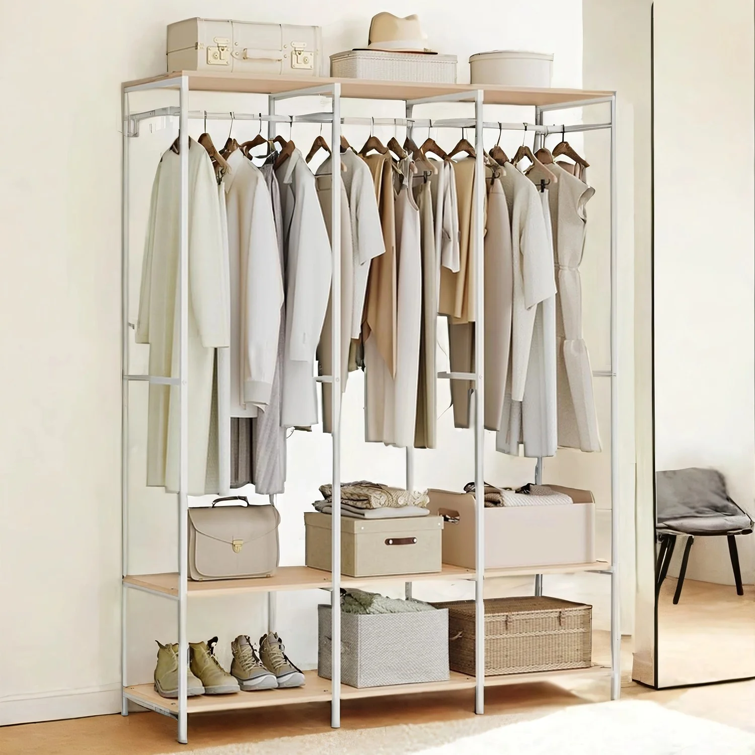 Kleiderschrank offen mit Kleiderstange und Haken - Image 3